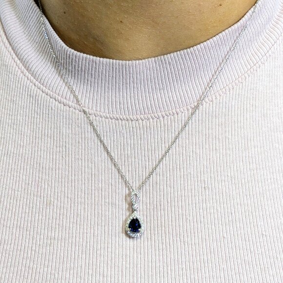 AA Blue Ceylon Sapphire Pendant with Natural Diamonds in 14K Solid Gold - Picture 3 of 8